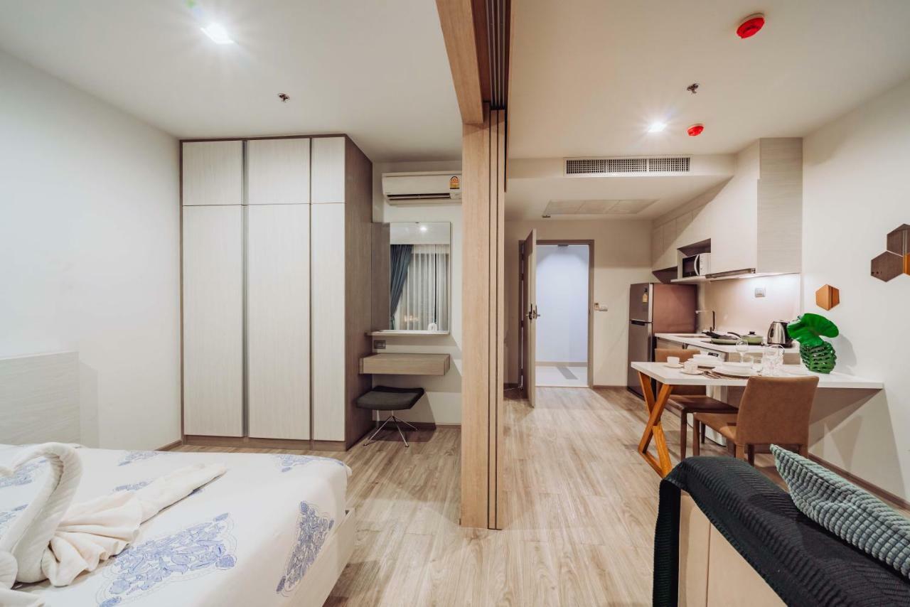 Pattaya Aeras Condotel Pantai Jomtien Bagian luar foto